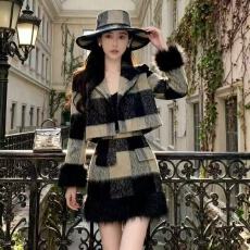 批发格子小香风套装女冬季新款加棉加厚毛呢<b class='q'>短外套</b>半身裙两件套