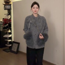 批发法式<b class='q'>时尚</b>小香风外套女装2025年新款秋冬季圆领短款上衣潮百搭显瘦