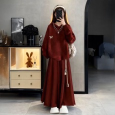 批发一整套高腰红色半身裙+连帽针织毛衣时尚减龄<b class='q'>两件套</b>装