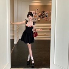 批发重工立体花朵吊带裙女装夏季千金大小姐公主裙<b class='q'>网纱</b>连衣裙