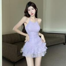 批发纯欲风<b class='q'>挂</b><b class='q'>脖</b>露背蕾丝拼接吊带裙小个子修身显瘦荷叶边百褶<b class='q'>连衣裙</b>女