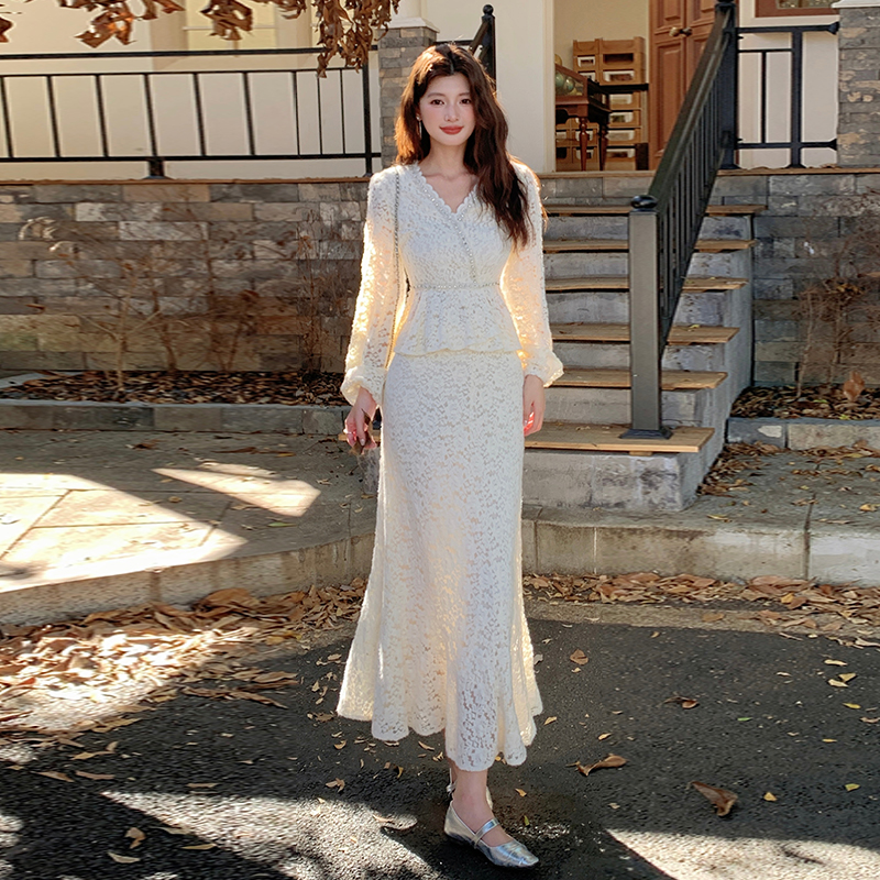 MY17312# 外贸新款韩系温柔风V领镶钻蕾丝长袖上衣鱼尾裙套装女裝貨源...