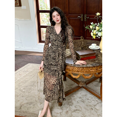 批发外贸  2026春季新款时尚性感女神气质收腰显瘦女人味<b class='q'>连衣</b>裙