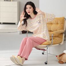 批发春秋季睡衣女纯棉圆领长袖长裤新款卡通大码可外休闲穿家居服套装