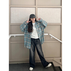 批发实价复古设计感格纹衬衫女装春季宽松显瘦<b class='q'>百搭</b>中长款<b class='q'>外套</b>衬衣上衣