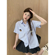 批发实价韩版学院风条纹短袖蓝色<b class='q'>衬衫</b>女夏季新款慵懒风百搭<b class='q'>情侣</b><b class='q'>上衣</b>潮