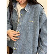 批发实价韩系复古刺绣牛仔衬衫女2026设计感别致撞色纽扣长袖上<b class='q'>衣外套</b>