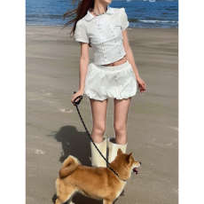 批发实价夏季<b class='q'>小</b>飞袖上衣花苞蕾丝裙裤套装2026新款韩系双排<b class='q'>贝壳</b>扣衬衫