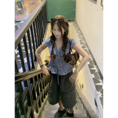 批发实价韩系波点V领上衣女2026夏季蓝色荷叶边修身收腰气质短袖衬衫
