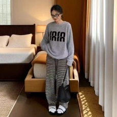 批发夜眠睡衣女秋冬季半边绒加厚大码长袖长裤软绵绵家居服套装