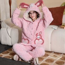 批发冬季新款<b class='q'>卡通</b>三层夹棉开衫长裤套装加绒内加厚保暖居家外穿睡衣女