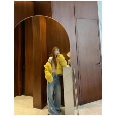 批发黄色泡芙<b class='q'>羽绒服</b>不臃肿保暖短款外套