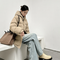 批发保暖<b class='q'>羽绒服</b>外套