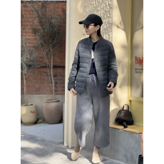 批发定制款保暖羊毛混纺白鹅绒立领羽绒服