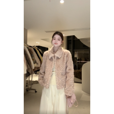 批发轻奢环保珍珠貂藤格纹外套女秋冬短款千金风毛毛上衣