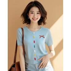 批发2026春夏新款韩系圆领纯色短袖门禁纽扣<b class='q'>针织衫</b>休闲百搭上衣<b class='q'>女</b>毛衣