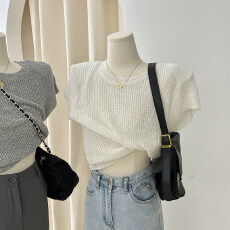 批发复古薄款针织短袖T恤女夏季新款修身镂空短款上衣白色洋气打底衫