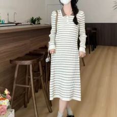 批发条纹长袖针织连衣裙女<b class='q'>秋</b>季新款法式复古气质宽松显瘦打底长裙子