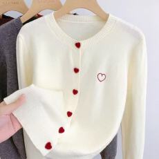 批发爱心针织衫刺绣圆领2026长袖开衫新款毛衣春秋外套上衣外搭小开衫