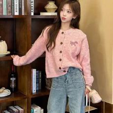 批发小狗贴布长袖<b class='q'>针织</b>衫女早秋新款甜美减龄设计感小个子毛衣<b class='q'>开衫</b>上衣