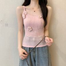 批发立体<b class='q'>花朵</b>针织吊带背心女夏季外穿小众设计感修身短款辣妹无袖上衣