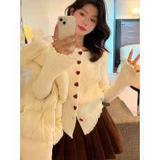 批发法式氛围感爱心纽扣针织开衫内搭上衣女2026春秋木耳边毛衣<b class='q'>打底衫</b>