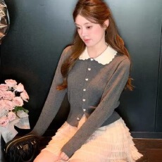 批发法式娃娃领撞色长袖针织开衫女2026春季新款修身短款<b class='q'>毛衣外套</b>上衣