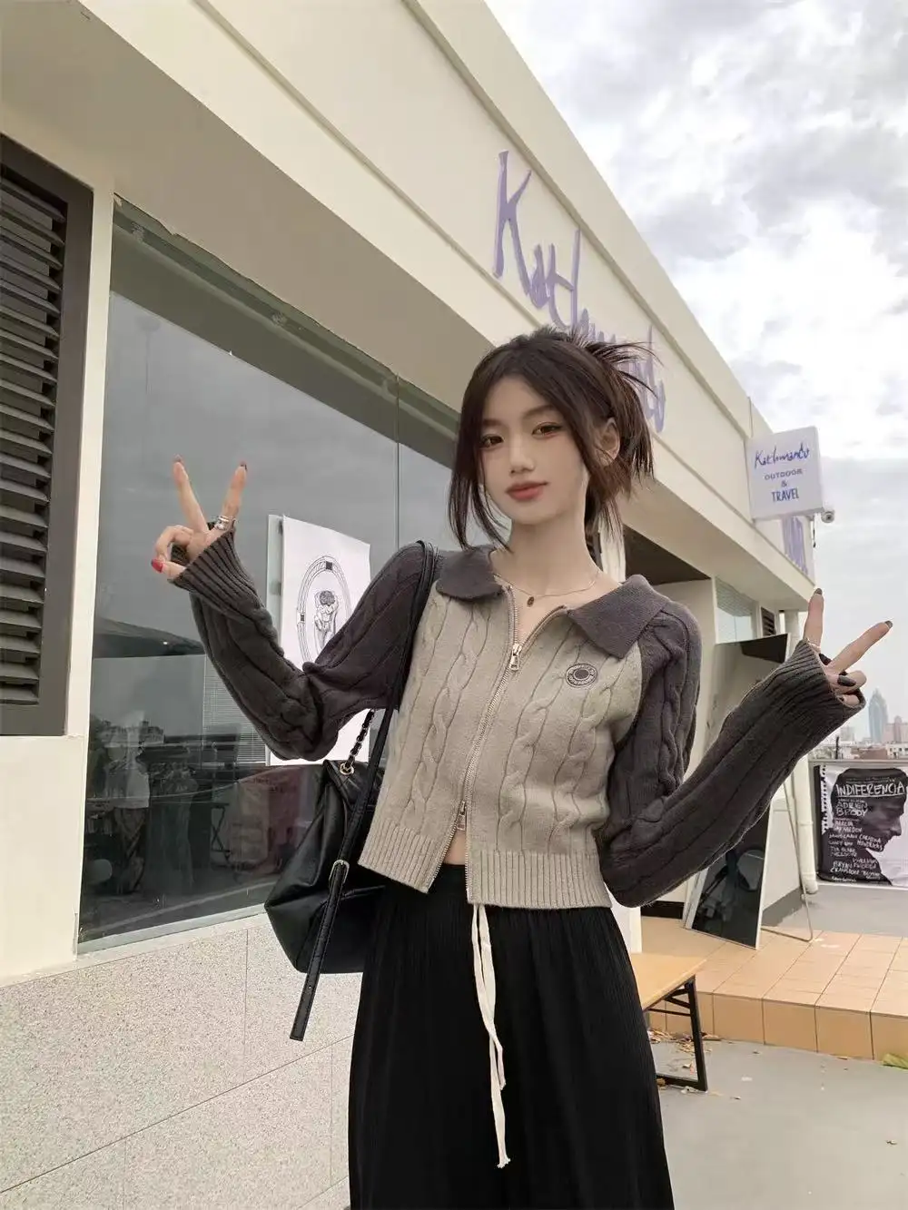 레트로 배색 더블 지퍼 가디건 상세 이미지 2