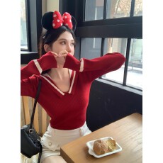 批发法式高级感气质红色毛衣<b class='q'>女</b>内搭秋冬娃娃领修身长袖打底<b class='q'>针织衫</b>上衣