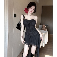 批发法式超仙纯欲<b class='q'>荷叶边</b>拼接吊带<b class='q'>连衣裙</b>修身显瘦不规则裙海边沙滩长裙