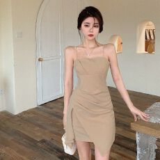 批发已出货 <b class='q'>性感</b>无袖吊带<b class='q'>连衣裙</b>春装新款收腰显瘦短裙子女装潮