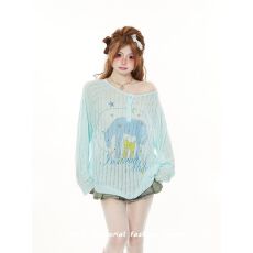 批发已出货 夏季2026新款卡通小马大领口露肩罩衫女薄款独特斜肩<b class='q'>长袖</b><b class='q'>t</b>