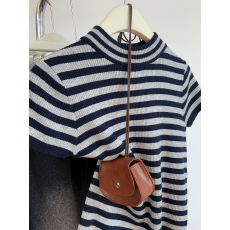 批发已出货 <b class='q'>条纹</b>半高领短袖<b class='q'>针织</b>衫女新款小个子内搭修身t恤打底上衣