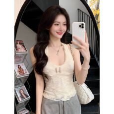 批发已出货 法式u领蝴蝶结蕾丝边挂脖背心女早春带胸垫一体美背独特