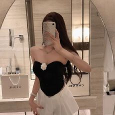 批发已出货 性感挂脖立体抹胸吊带女2026年<b class='q'>夏</b>季短款修身纯欲上衣