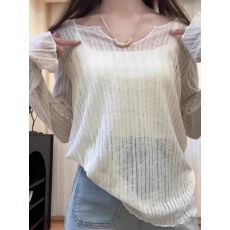 批发冰丝防晒衫女夏季薄款木耳边 V 领宽松长袖防晒罩衫空调衫