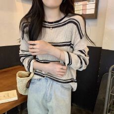 批发条纹镂空防晒<b class='q'>针织</b>衫外搭女夏季薄款<b class='q'>圆领</b>长袖短款上衣