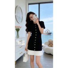 批发已出货 小香风<b class='q'>荷叶边</b>黑色针织百褶短裙女夏装小个子轻熟优雅风收