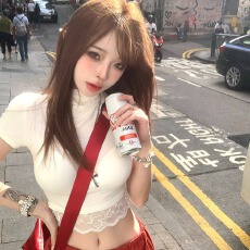 批发<b class='q'>白色</b>半高领蕾丝拼接短袖T恤女夏季纯欲风性感甜辣妹修身短款上衣