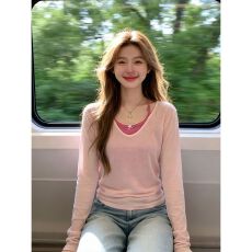 批发早春季独特漂亮掐腰粉色长袖t恤<b class='q'>女装</b>夏2026新款罩衫吊带上衣<b class='q'>套装</b>