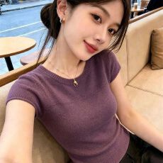 批发洋气时尚设计感<b class='q'>休闲</b>风纯色圆领短袖针织T恤修身显瘦百搭女装上衣