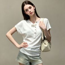 极简风白色亨利领短袖 T 恤女宽松显瘦休闲风百搭夏季薄款上衣