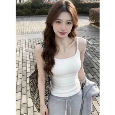 批发纯白色带胸垫一体式夏季清凉小背心修身有型<b class='q'>百搭</b>别致纯欲打底衫女