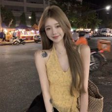 批发韩系黄色碎花挂脖v领背心吊带女夏季不规则飘带外穿无袖美背上衣
