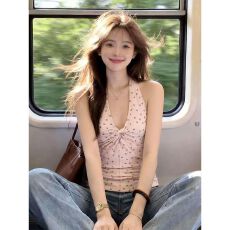 批发巨好看粉色碎花挂脖吊带背心女夏季修身