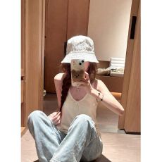 批发kumikumi辣妹风<b class='q'>白色</b>V领褶皱背心吊带女夏季新款减龄显瘦外穿上衣