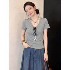 蕾丝后背镂空短袖t恤女26夏新设计感修身显瘦百搭正肩上衣