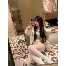 批发*1德绒韩系纯欲甜美<b class='q'>可爱</b>印花加绒长袖t恤女秋冬内搭修身打底上衣