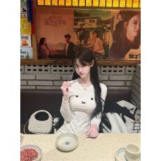 批发*1德绒<b class='q'>可爱</b>印花白色打底衫女秋冬内搭修身显瘦长袖t恤辣妹上衣