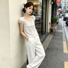 批发法式纯欲甜美风圆点蝴蝶结上衣洋气泡泡<b class='q'>短袖</b>蕾丝<b class='q'>衬衫</b>女装夏季新